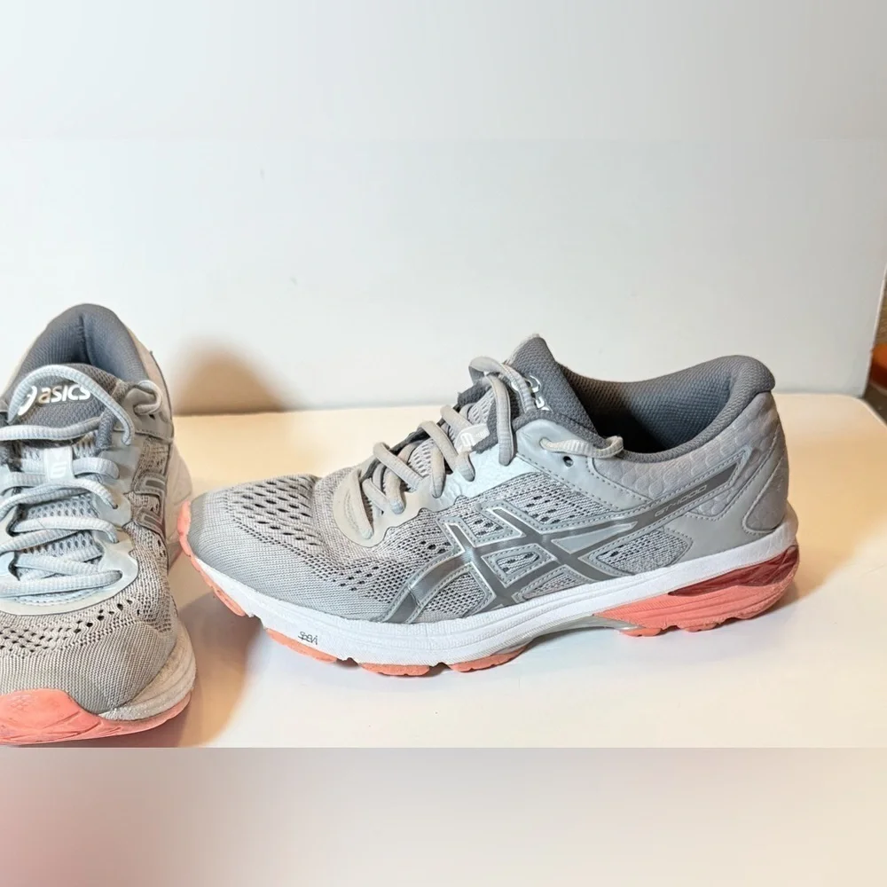 ASICS Women's GT-1000 6 Running Shoe Size 8.5